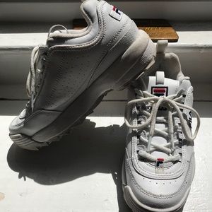 Women’s Fila tennis shoes
